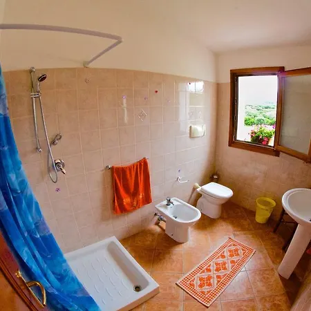 Agriturismo Sardo Çiftlik konaklama Campavaglio