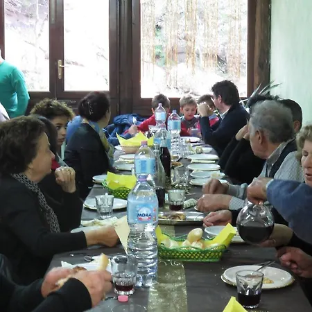 Çiftlik konaklama Agriturismo Sardo Campavaglio
