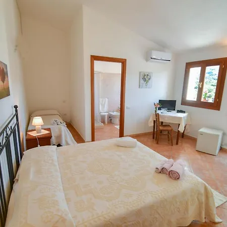 Agriturismo Sardo Campavaglio