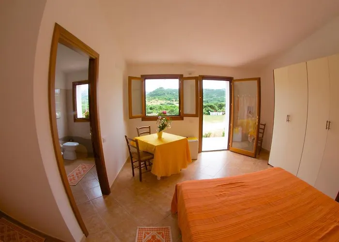ファームステイ Agriturismo Sardo *