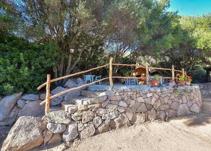 ファームステイ Agriturismo Sardo Campavaglio